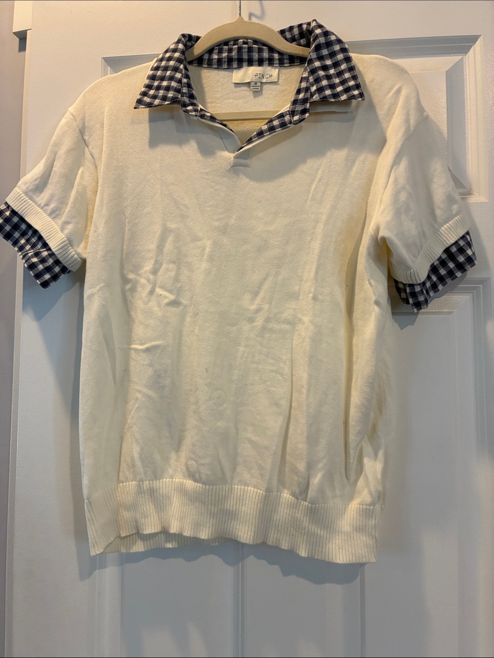 Pinch Cream Short-Sleeve Polo with Navy Check Collar